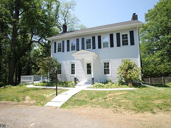 2nd image of 23 Forces Hill Rd