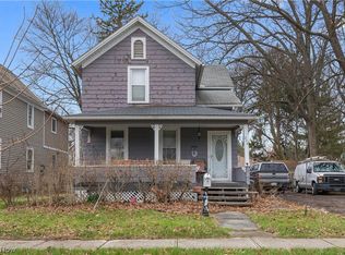 208 Glenwood St, Elyria, OH 44035