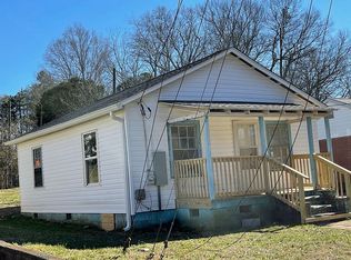 18 Bobo St, Inman, SC 29349