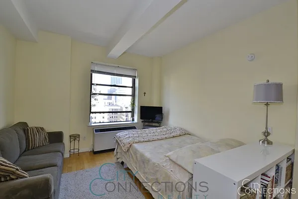 Rented by City Connections Realty | media 24