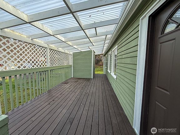 4th image of 33422 192nd Avenue SE #19
