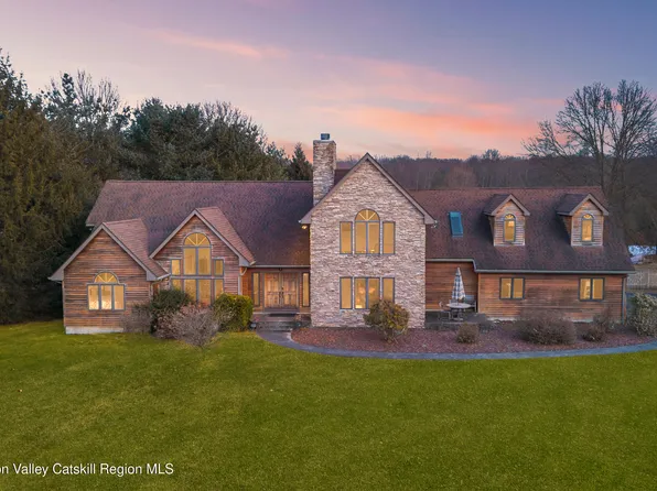 18 Hawk Hill Road, New Paltz, NY 12561