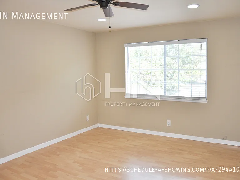 527 Arbor Way #- — Photo 8