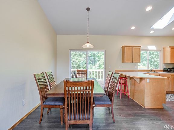 4th image of 9531 17th Pl NE