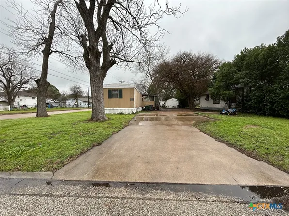 802 S Liberty St, Victoria, TX 77901