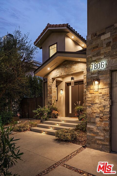 1st image of 7806 Henefer Ave