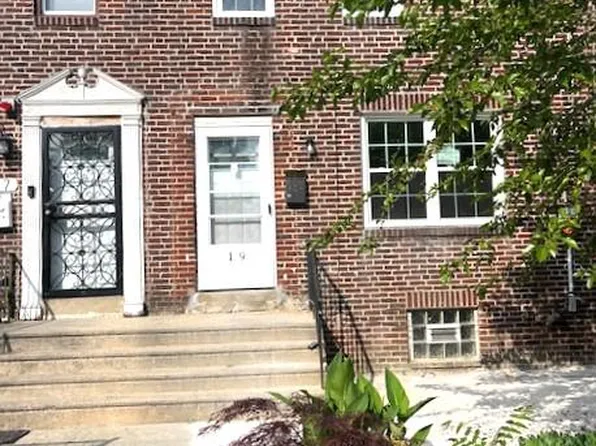19 N Dudley St, Camden, NJ 08105
