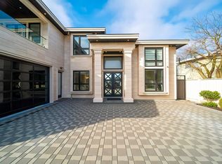 10471 Seahaven Dr, Richmond, BC V7A 4C7