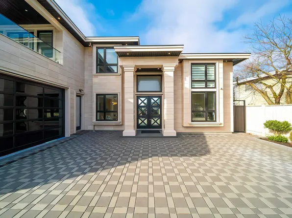 10471 Seahaven Dr, Richmond, BC V7A 4C7
