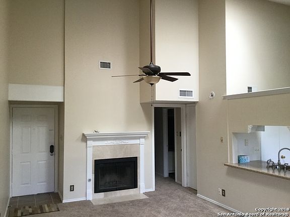 4th image of 8611 Datapoint Dr