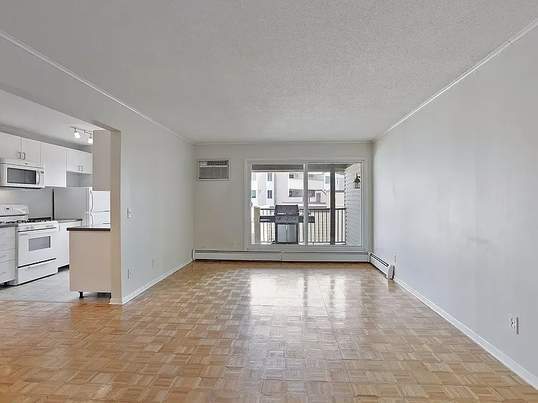10720 Rockford Rd #208 — Photo 7