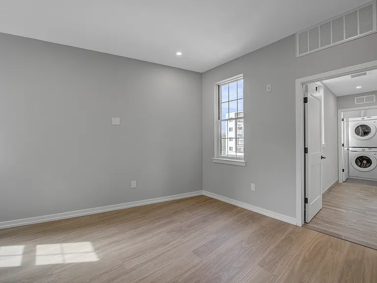 2445 Innovator Way — Photo 32