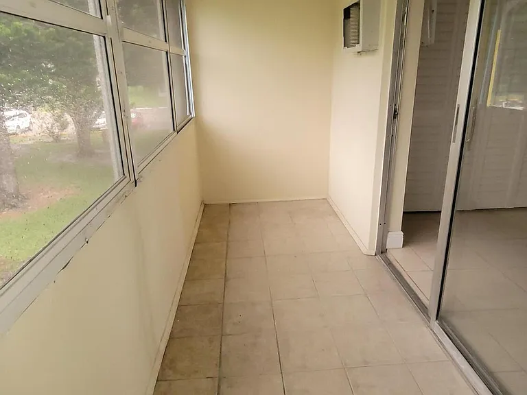 375 Camden Dr #P — Photo 9