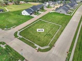 LOT 10 Autumn Ridge Ln, Dubuque, IA 52003