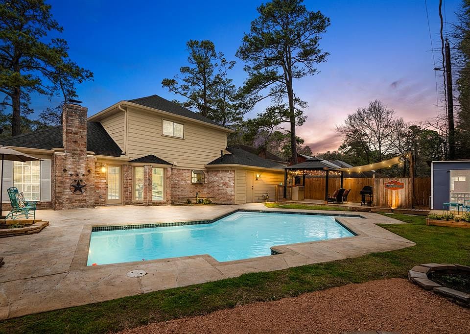 Oh my goodness gracious! Summer nights by the pool at 15418 Gettysburg Dr are calling you! Hello? Answer the phone, let's check this beauty out!