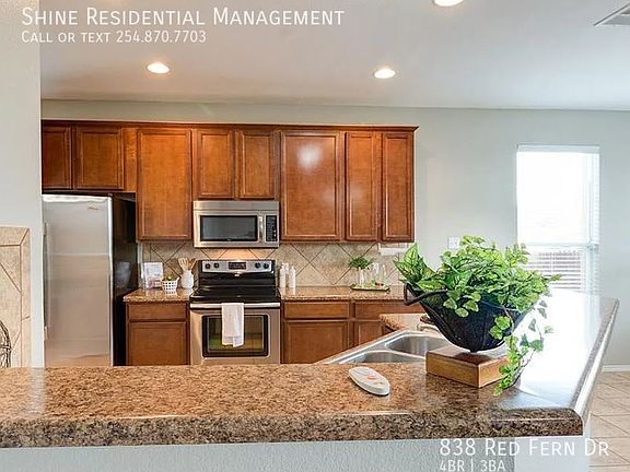 4th image of 838 Red Fern Dr