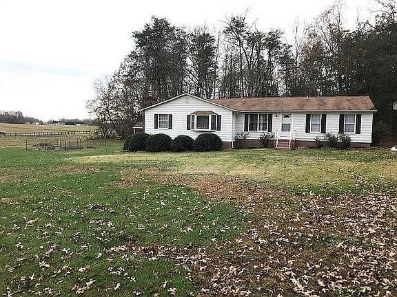2nd image of 37839 Beverly Dr
