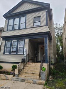 210 Chadwick Ave, Newark, NJ, 07108