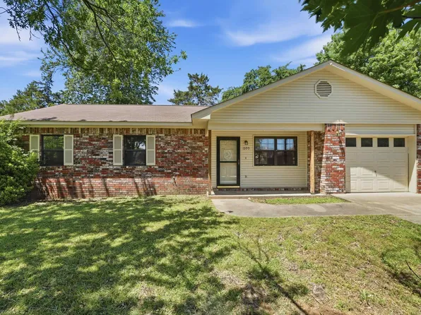 1309 N Oswego Ave, Russellville, AR 72801