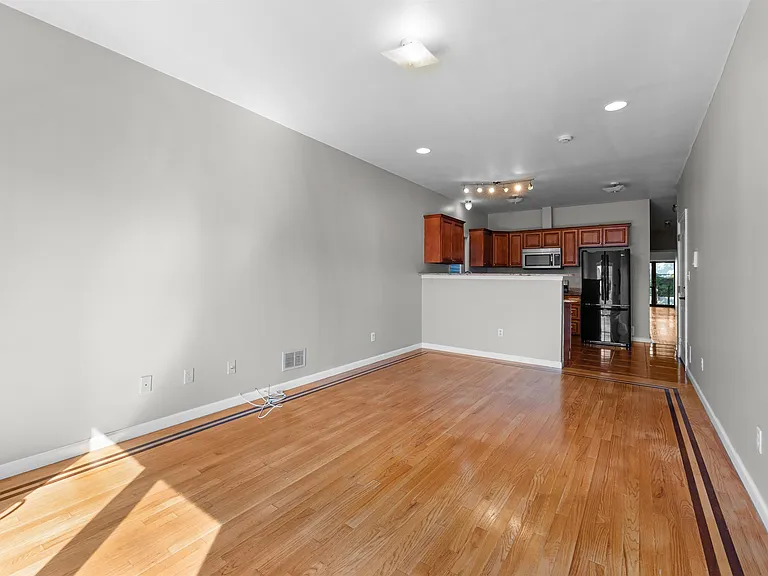 392 Liberty Ave #1 — Photo 9