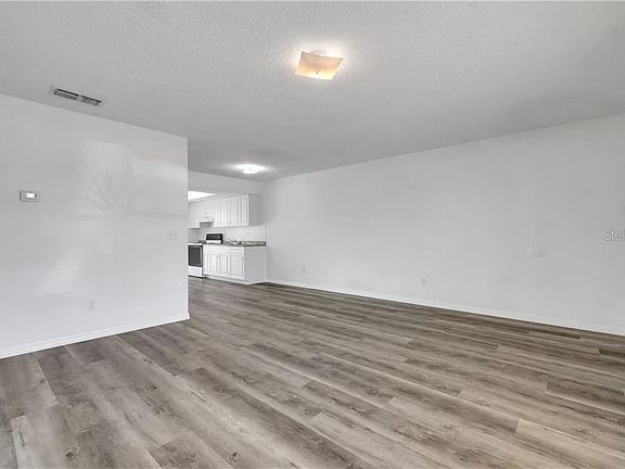 5th image of 22 Lago Mesa Way
