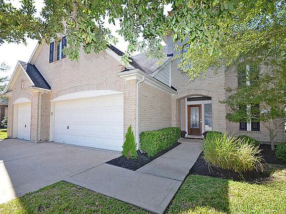 2nd image of 6422 Middlelake Ct