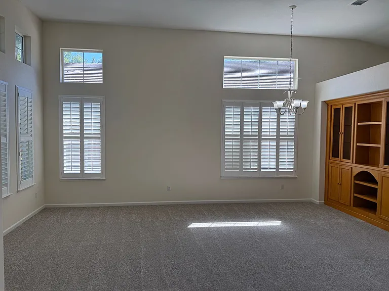 3297 Rock Creek Way — Photo 4