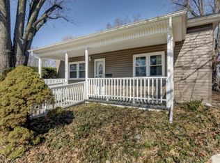 218 E Carter, Cerro Gordo, IL 61818