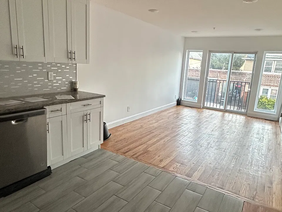 83 Stuyvesant Ave #1