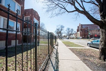 2nd image of 701 N Lotus Ave #5422-2