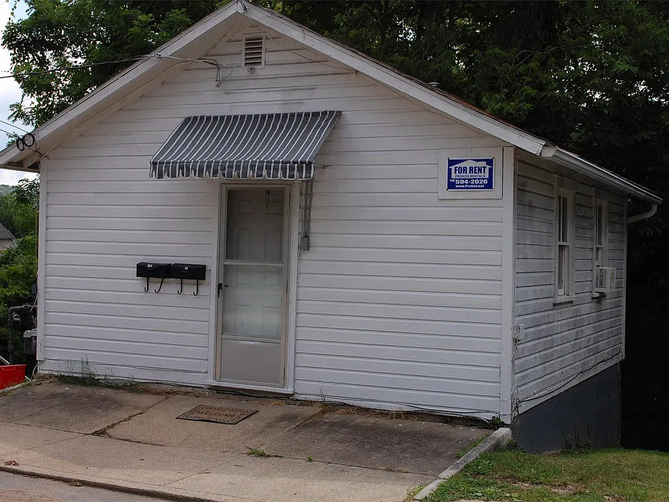 118 Franklin Ave