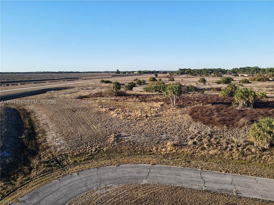 1st image of 216 Lynbrook Loop