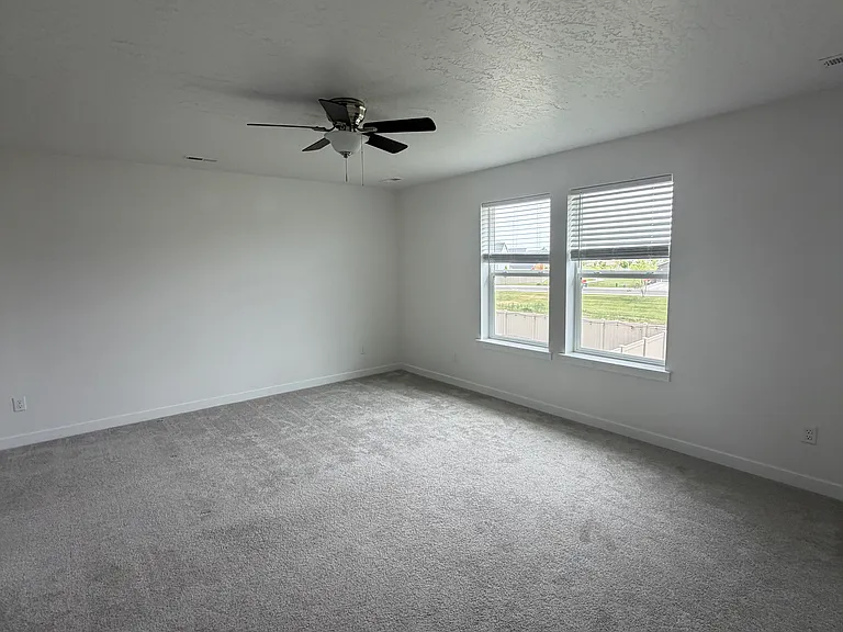 10935 Parachute Ct — Photo 14