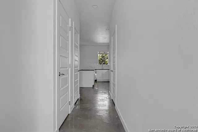 3 bed, 2.5 bath, 1375 sqft, $1,750 — Photo 3