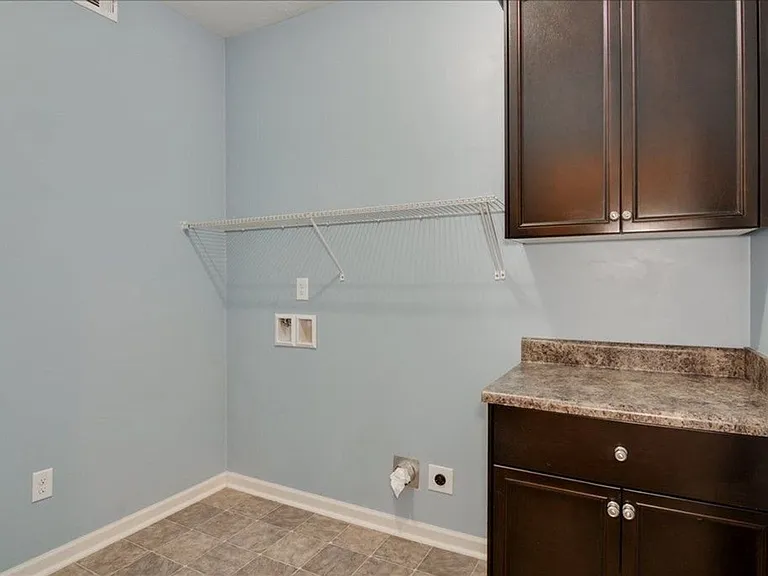 763 Chinaberry Ct — Photo 15