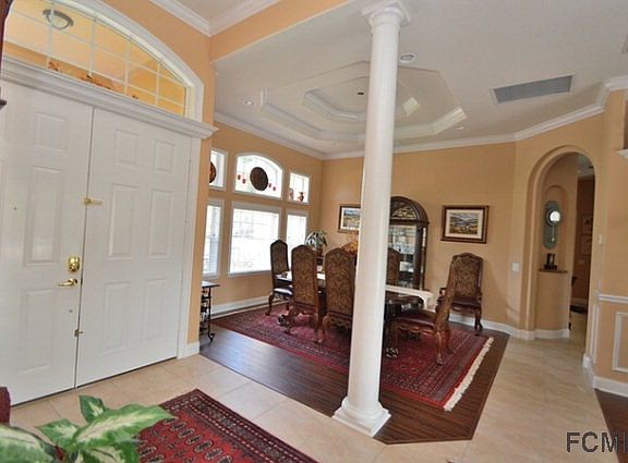 5th image of 107 Colechester Ln