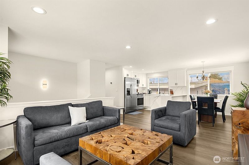 2nd image of 5306 26th Avenue S