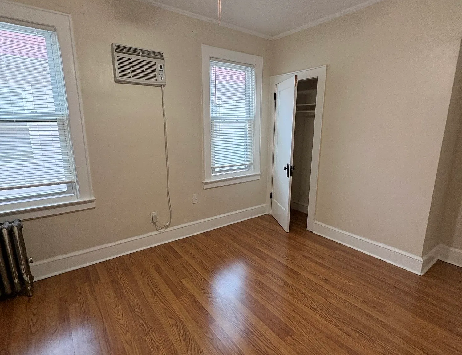 3 bed, 1200 sqft, $3,000 — Photo 4