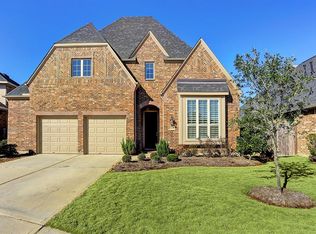 8111 Laughing Falcon Trl, Conroe, TX 77385