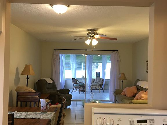 3rd image of 2209 Croton Ct