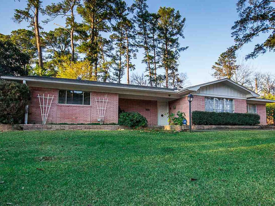 1st image of 1005 Gardenia Ln