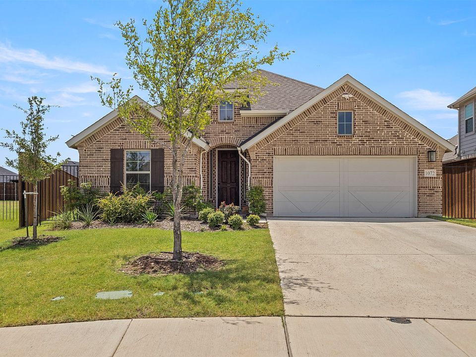 1st image of 1072 Tara Ct