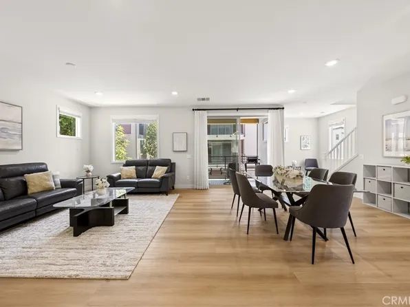 566 Catalonia, Lake Forest, CA 92630