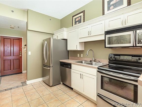 5th image of 1 Riverpointe Plaza #520