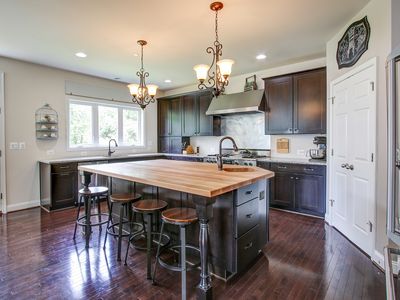 3607 Farragut Ave, Kensington, MD, 20895