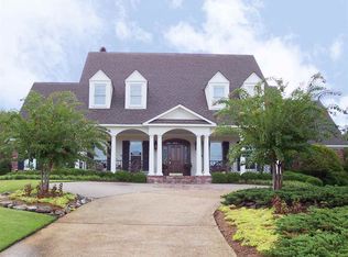 294 Surrey Xing, Ridgeland, MS 39157