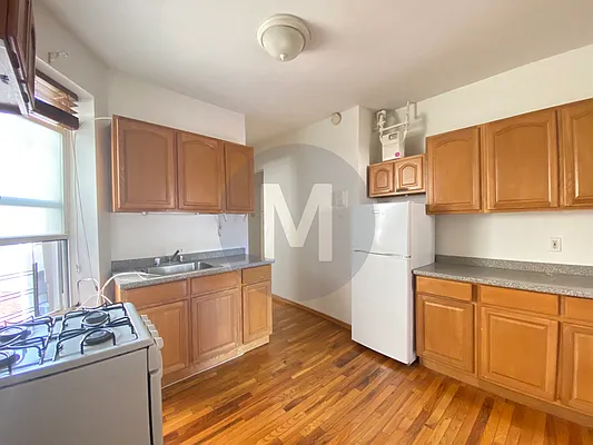 Rented by Kaden Realty | media 4