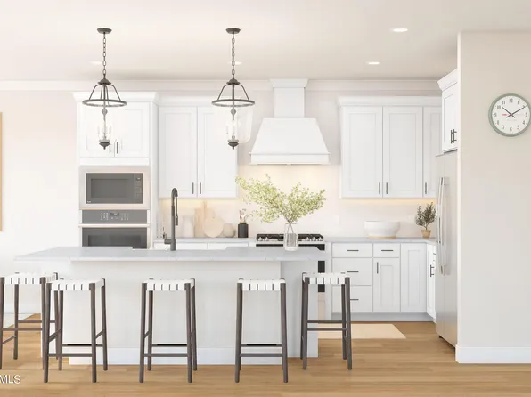 1414 Melrose Boulevard #1404, Manalapan, NJ 07726