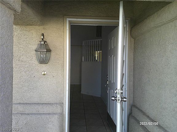 4th image of 8305 Sea Glen Dr