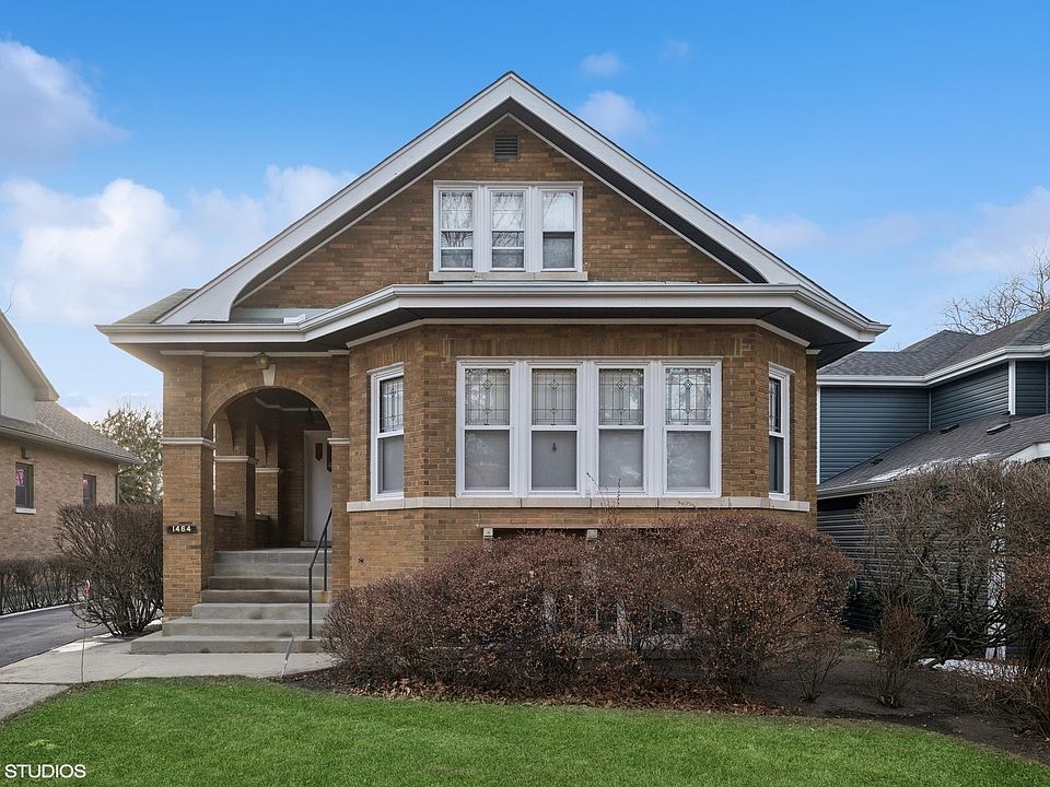 1st image of 1464 Oakwood Ave